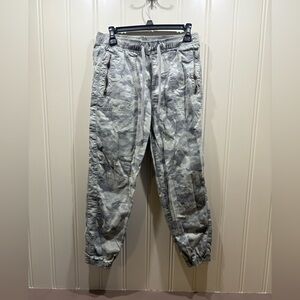 Women's Camouflage Cargo Pants